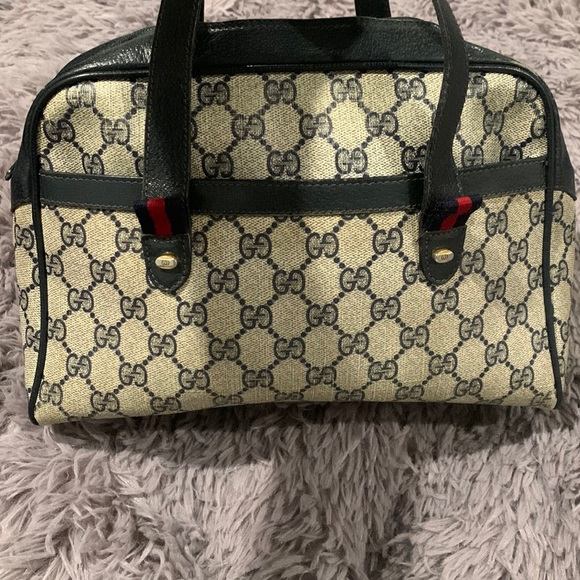 GUCCI Vintage GG Monogram Bag - Picture 7 of 17